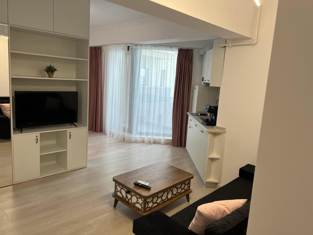 Apartamento Kitty Studio Sunset Lake Mamaia Exterior foto