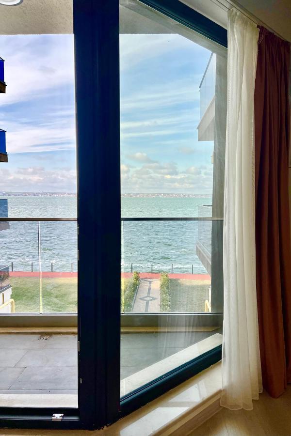 Apartamento Kitty Studio Sunset Lake Mamaia Exterior foto