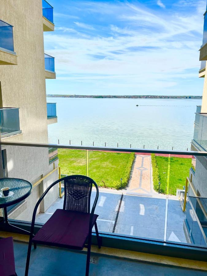 Apartamento Kitty Studio Sunset Lake Mamaia Exterior foto
