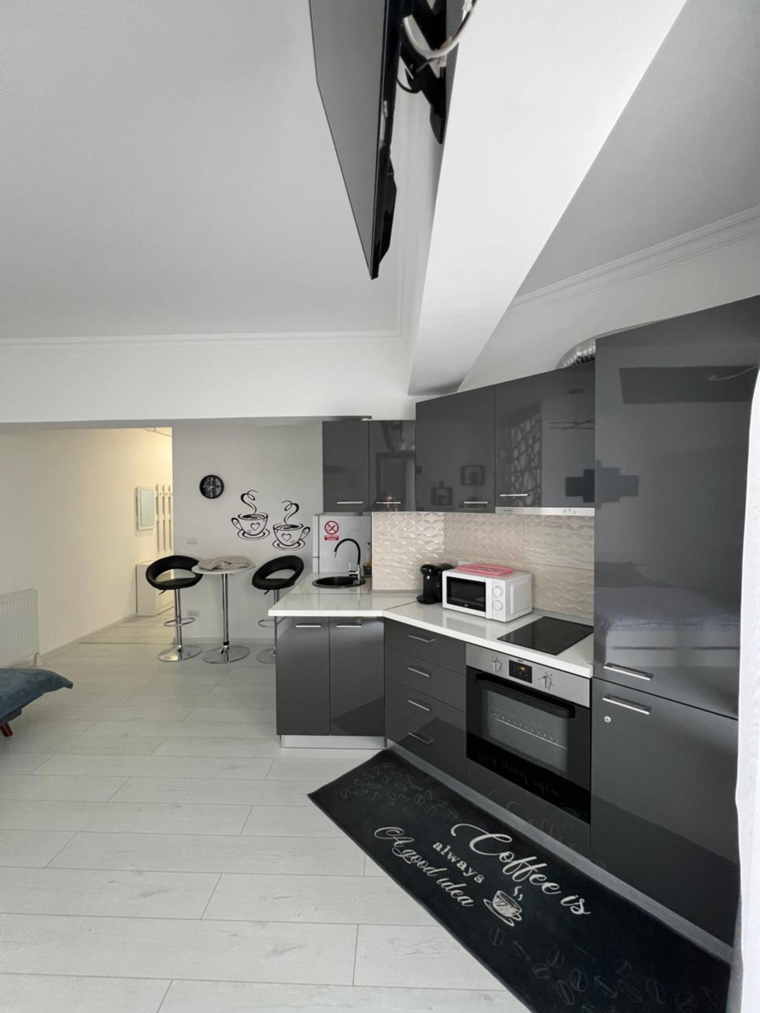 Apartamento Kitty Studio Sunset Lake Mamaia Exterior foto