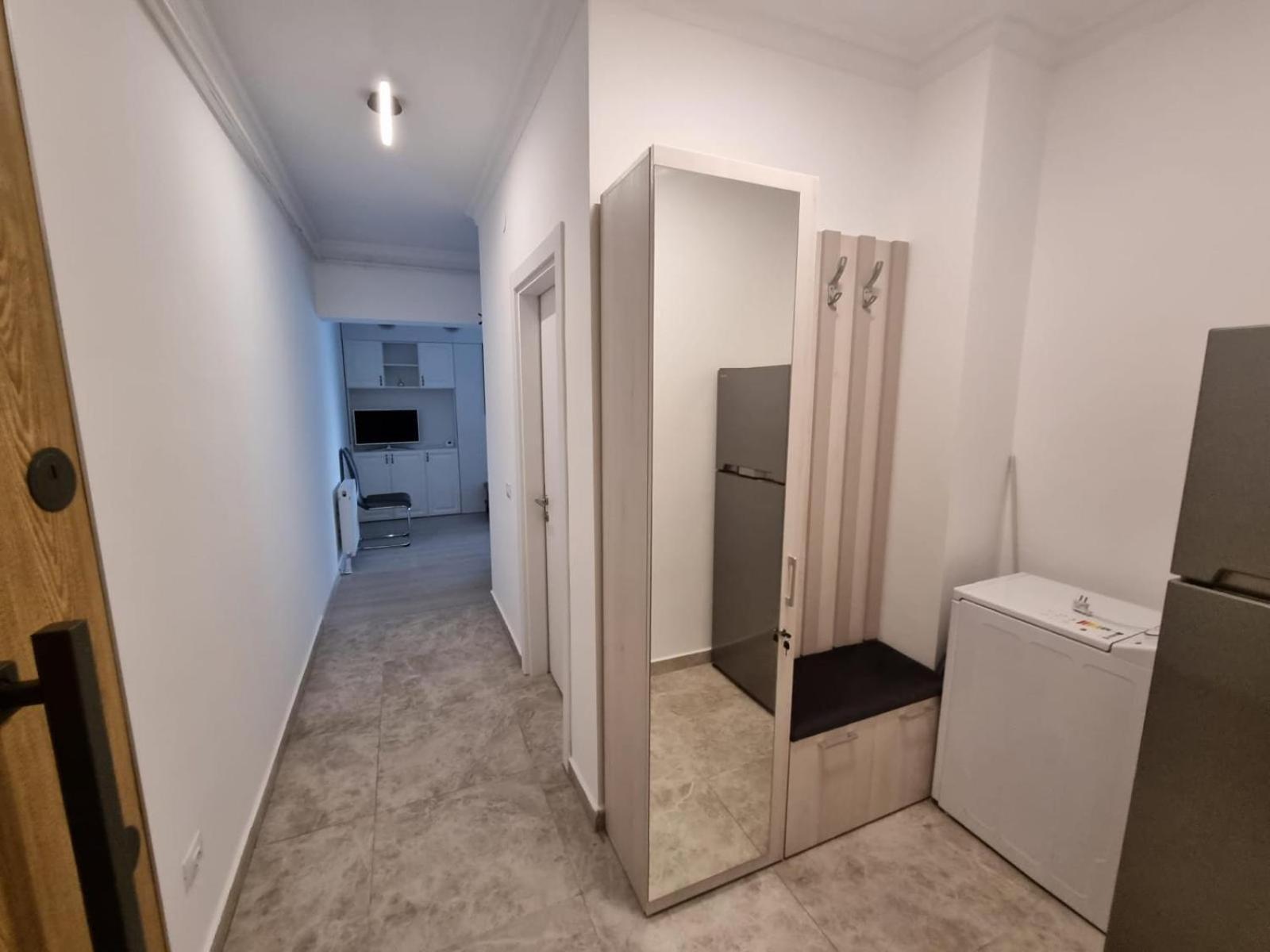 Apartamento Kitty Studio Sunset Lake Mamaia Exterior foto
