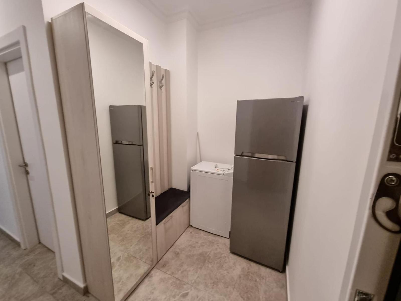 Apartamento Kitty Studio Sunset Lake Mamaia Exterior foto